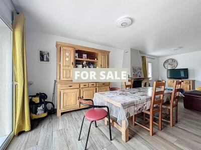 Detached House with Garden by the Coast