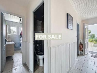 Detached House with Garden by the Coast