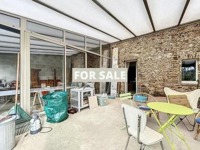 Traditional House with Garden by the Coast