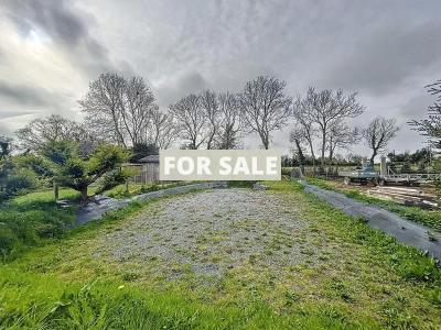Traditional House with Garden by the Coast
