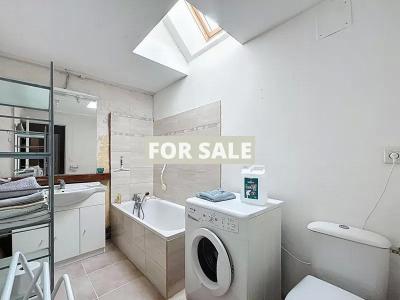 Traditional House with Garden by the Coast