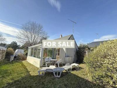 Detached House with Garden by the Coast