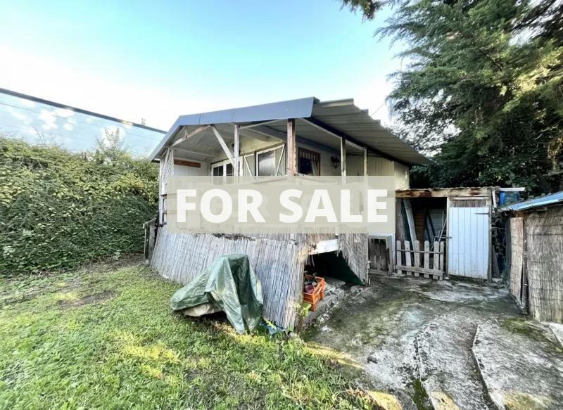 Town House with Neat Garden