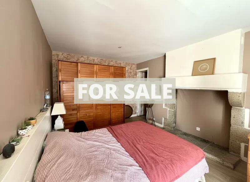 Town House with Neat Garden