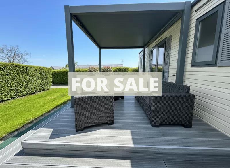 Mobile Home in Leisure Site with Swimming Pool