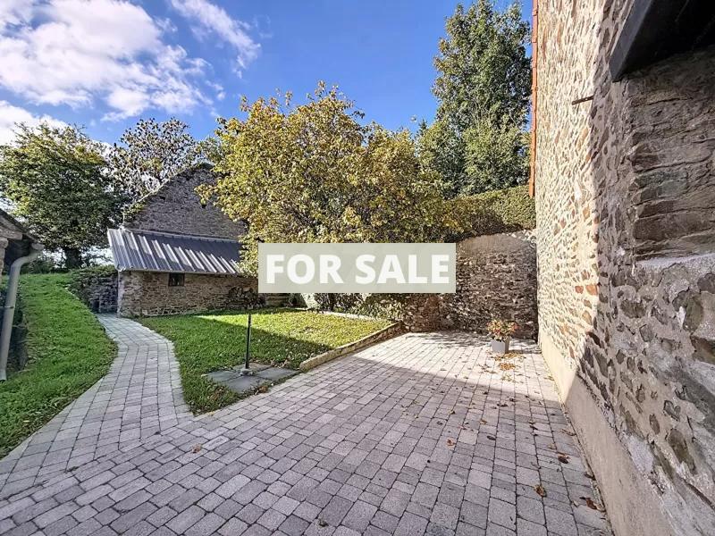 Charming Country House with Garden