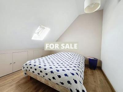 Detached House and Garden, 500m from the Beach
