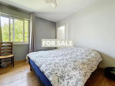 Detached House and Garden, 500m from the Beach