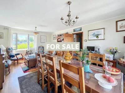 Contemporary Detached House in Coastal Location