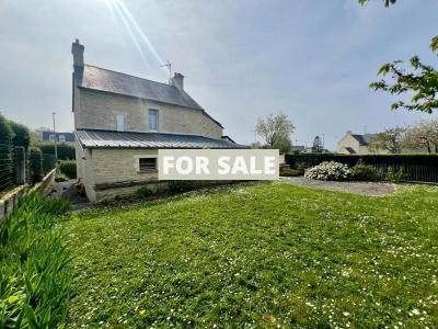 Detached House with Garden