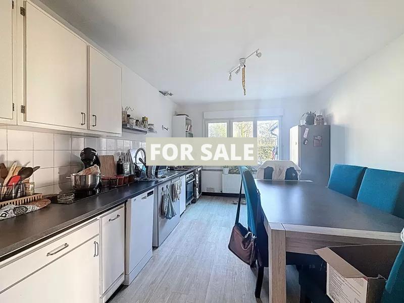 Detached Country House with Outbuildings