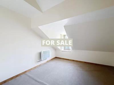 Village House in Good Condition