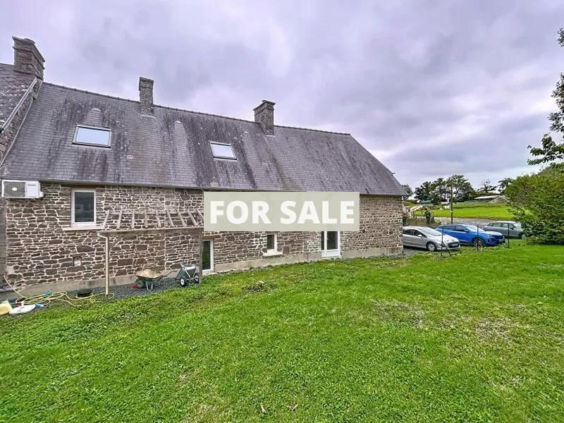 Traditional House with Garden in the Countryside