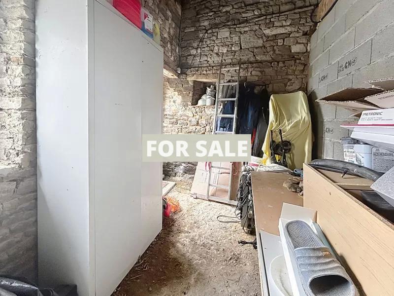 Traditional House with Garden in the Countryside