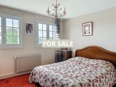 Detached Country House With Open Views and Outbuildings