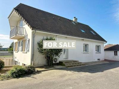 Detached Country House With Open Views and Outbuildings