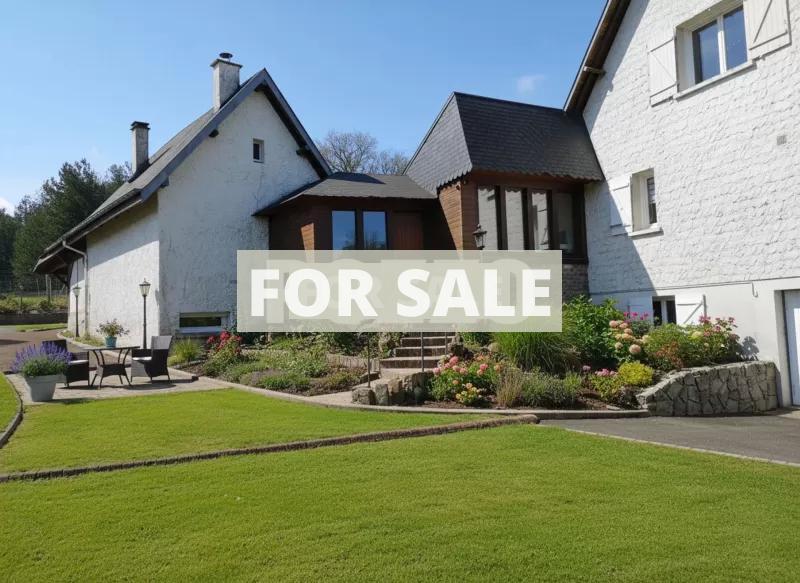 Detached Country House with Outbuildings
