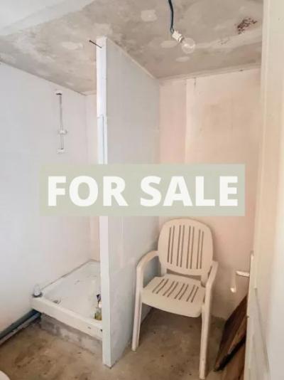 Detached Country House to Renovate