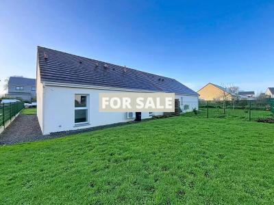 Contemporary House in Coastal Location