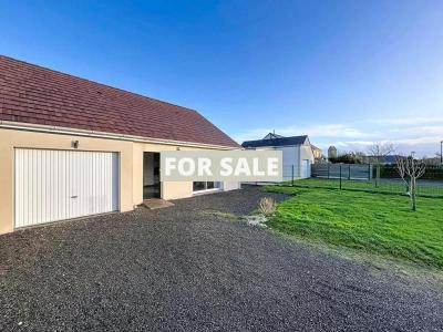 Contemporary House in Coastal Location