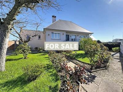 Detached House with Garden in Coastal Resort