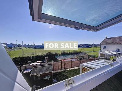 Detached House with Garden by the Coast