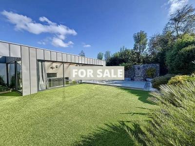 Contemporary Detached House