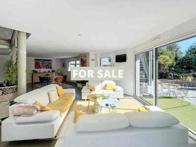 Contemporary Detached House
