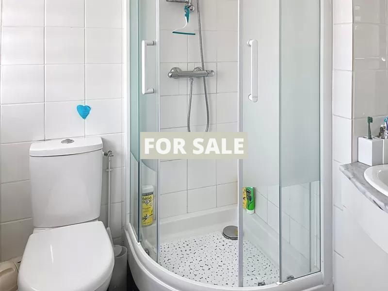 Detached Coastal House with Landscaped Garden