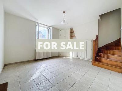 Stunning Property Close to the Sea Front