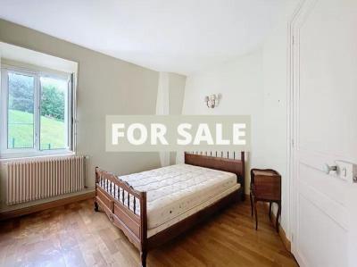 Stunning Property Close to the Sea Front