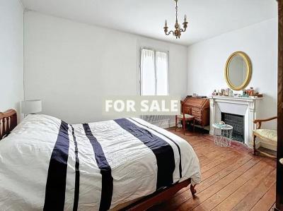 Coastal Town House in Good Order