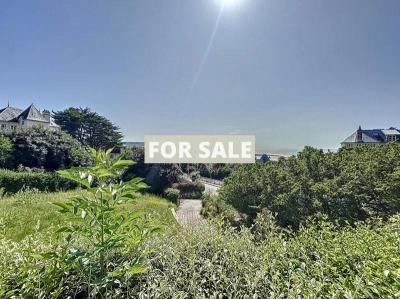 Detached Character Property with Open Sea Views