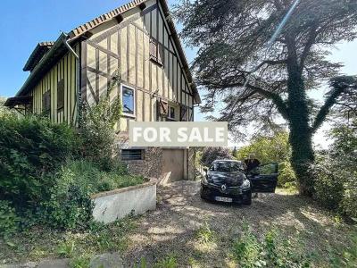 Detached Character Property with Open Sea Views