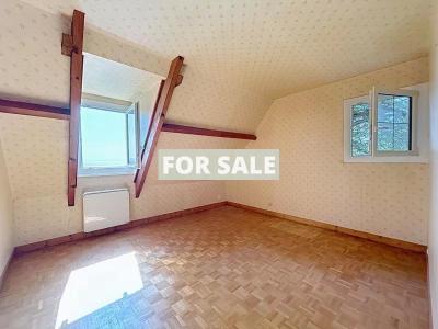 Detached Character Property with Open Sea Views