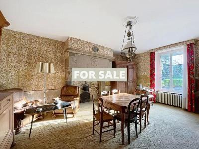 Former Farm Complex with Huge Potential