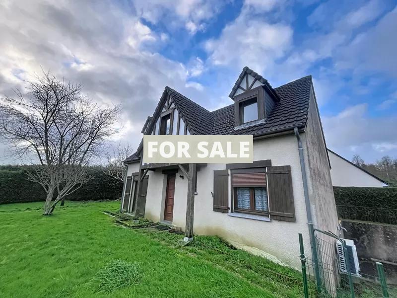 Detached House with Landscaped Garden