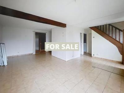 Detached House with Landscaped Garden