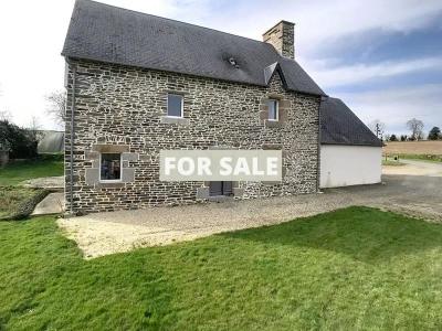 Detached Country House with Outbuilding
