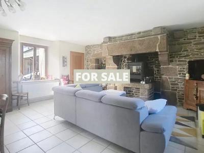 Detached Country House with Outbuilding