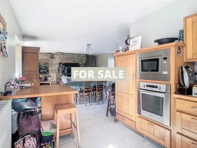 Detached Country House with Outbuilding