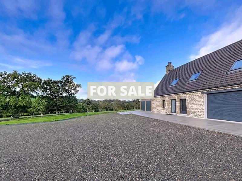 Fully Renovated Detached House with Garden