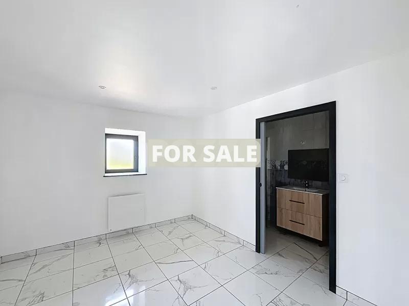 Fully Renovated Detached House with Garden