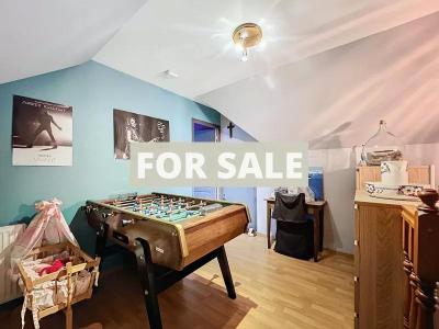 Detached House with Lovely Garden