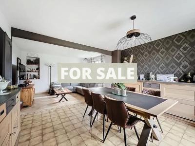 Detached House with Lovely Garden