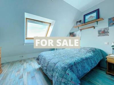 Detached Coastal House with Landscaped Garden