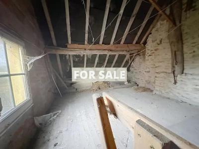 Detached House to Renovate with Garden