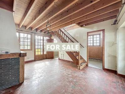 Detached House with Garden by the Coast