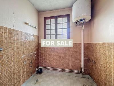 Detached House with Garden by the Coast