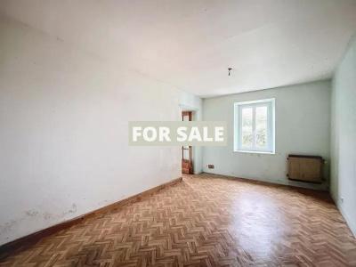 Detached House with Outbuilding